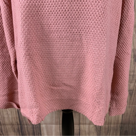 Carpetcom women’s size medium pink knit sweater NWT - Picture 3 of 9